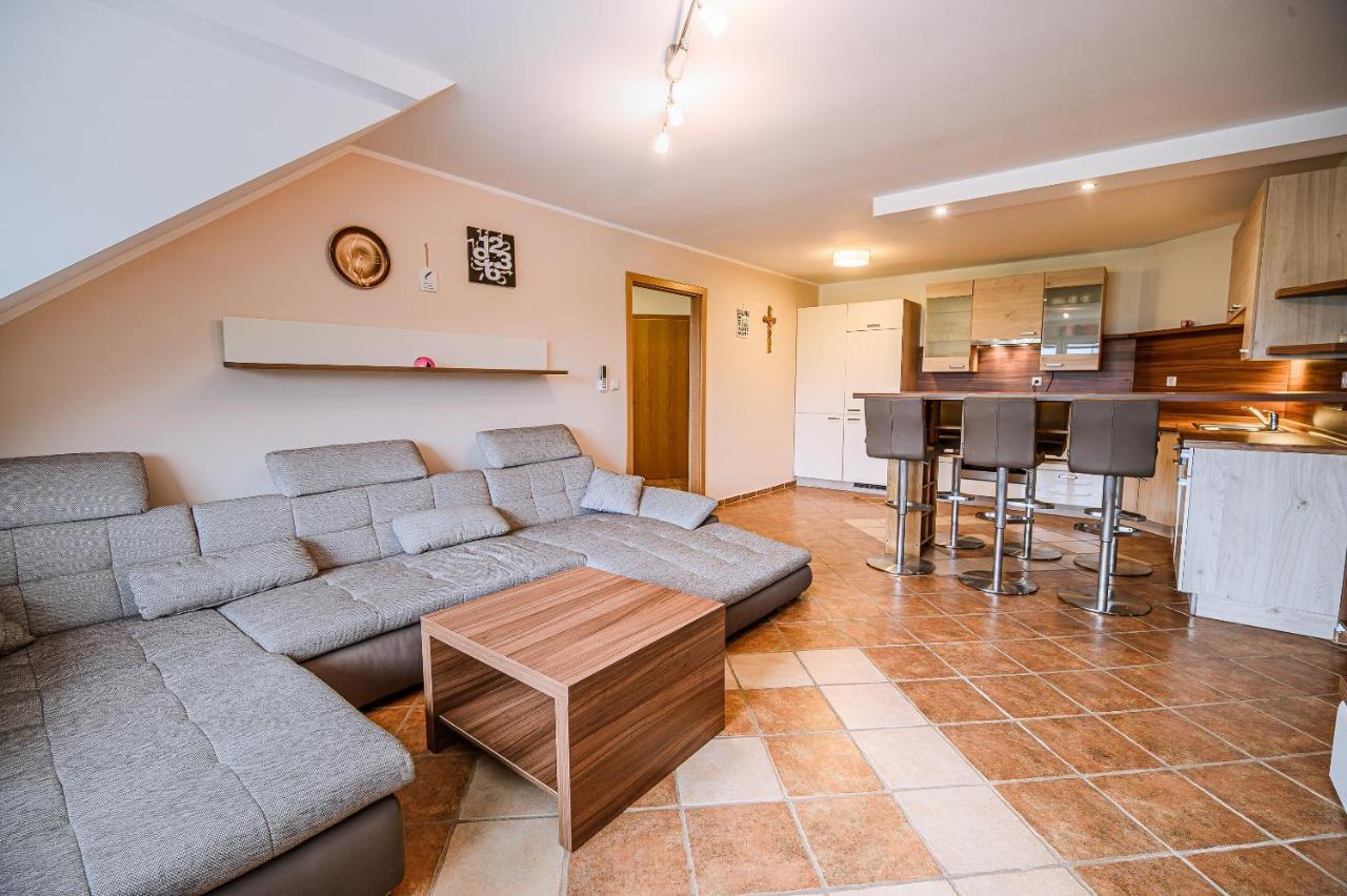 Apartment Rimljancek Leskovec pri Krskem Extérieur photo